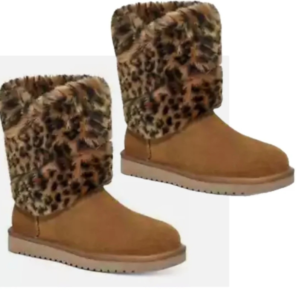 UGG Brown Ankle Boots with Leopard Print Fur Trim